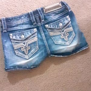 NWOT Rock Revival Short size 26